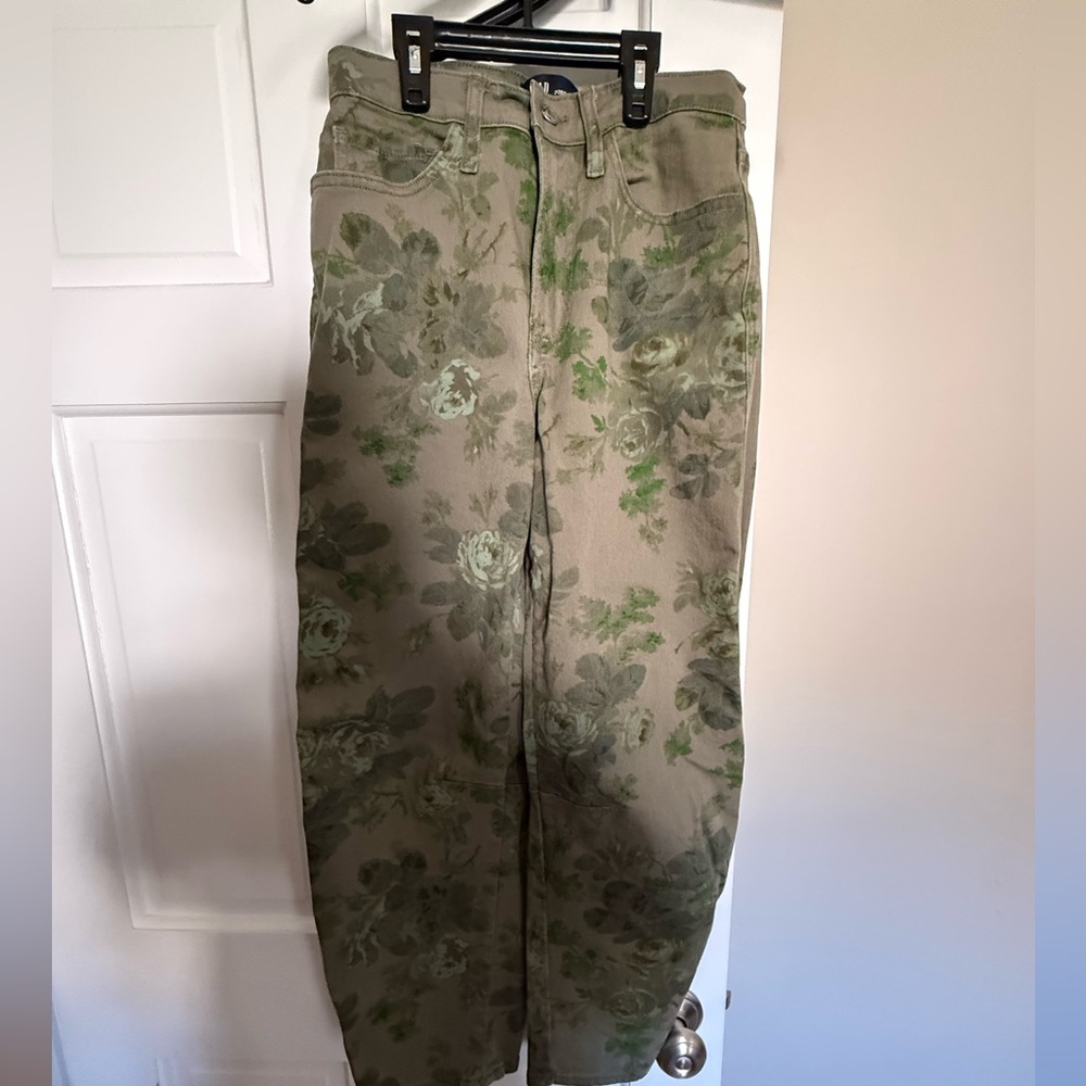 GAP Women Olive Green floral Denim Barrel Pants